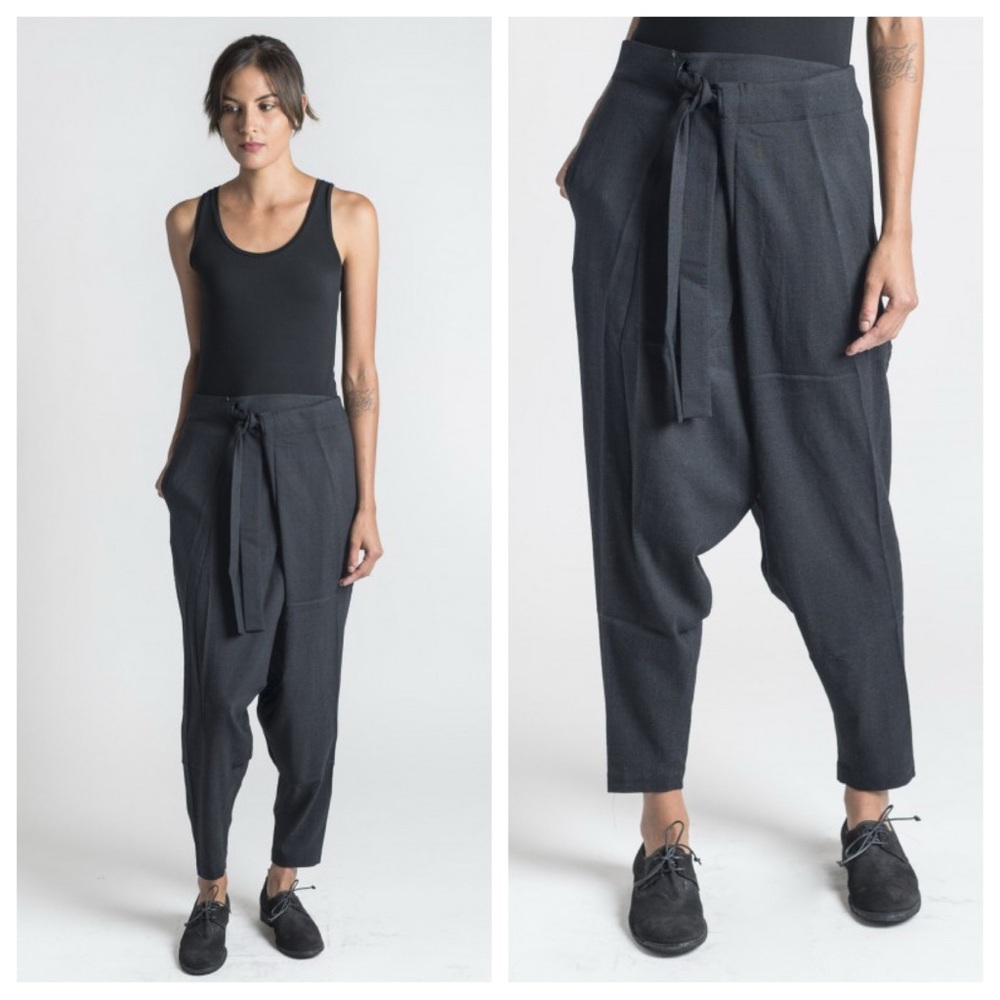 INAISCE Sadhu Drop Crotch Fold Wool Pants in Black